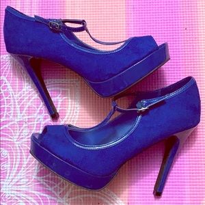 SEXY BLUE SUEDE HEELS SIZE 8.5